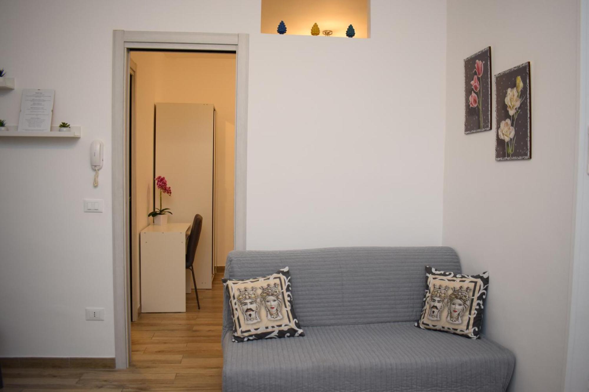 Sbiriddu'S House Apartment Taormina Bagian luar foto