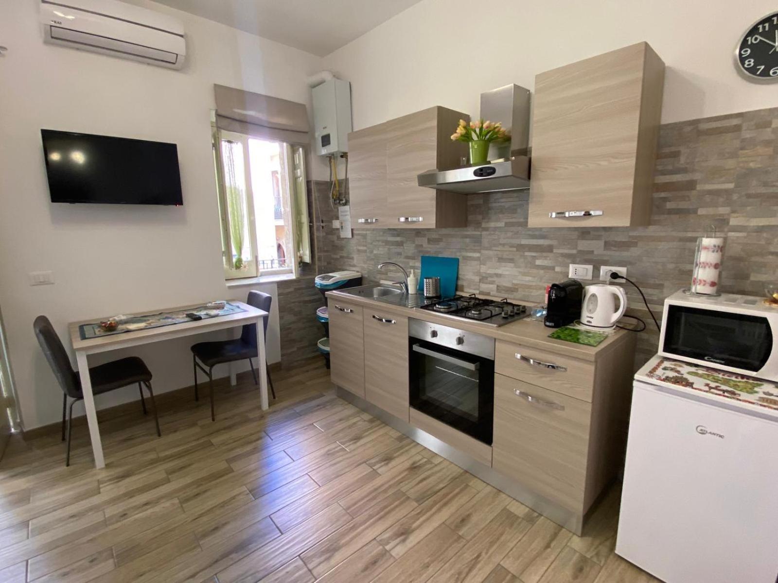 Sbiriddu'S House Apartment Taormina Bagian luar foto